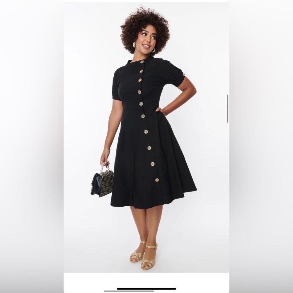 Unique Vintage Black Button Swing Dress - Size Large 10/12